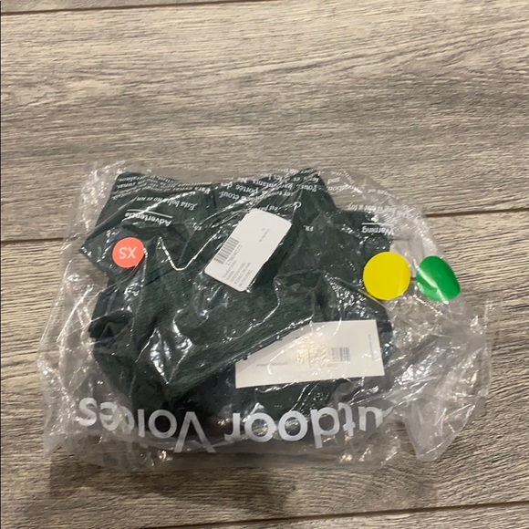 NEW • Outdoor Voices • 7/8 Warmup Legging Hunter - Picture 3 of 4